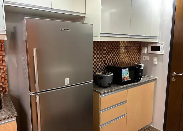 Apartment Elegant Bgc 1br Staycation One Uptown *