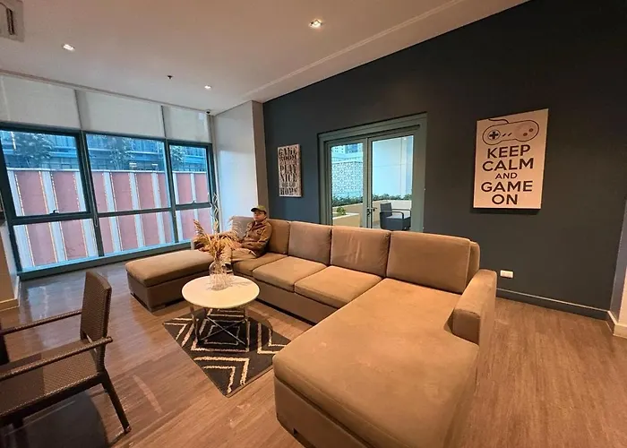Elegant Bgc 1br Staycation One Uptown Manila