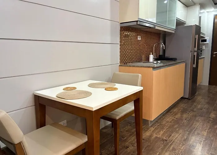 Elegant Bgc 1br Staycation One Uptown Apartment Manila
