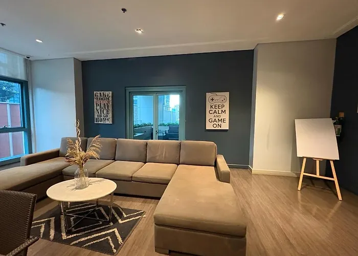 Elegant Bgc 1br Staycation One Uptown Manila